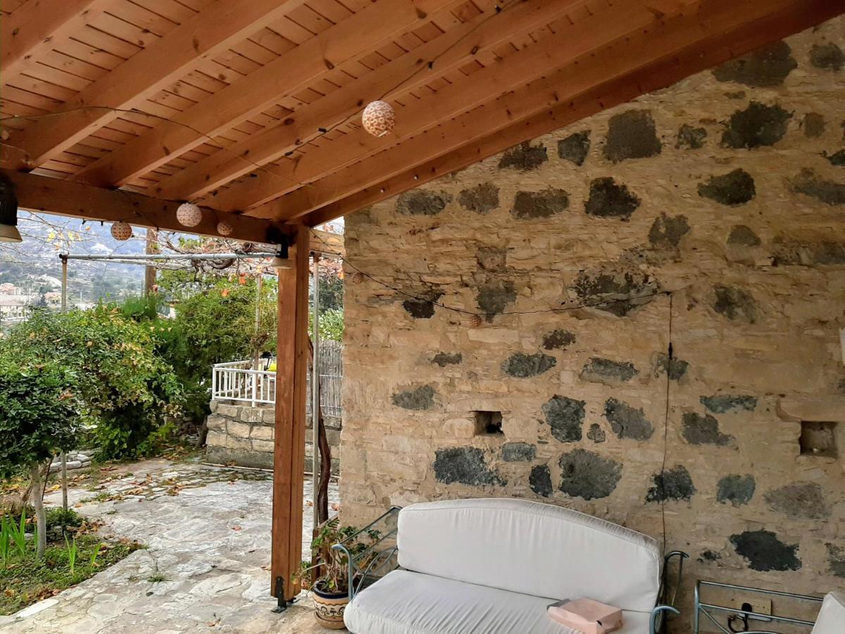 Blue Cottage Apsiou 외부 사진