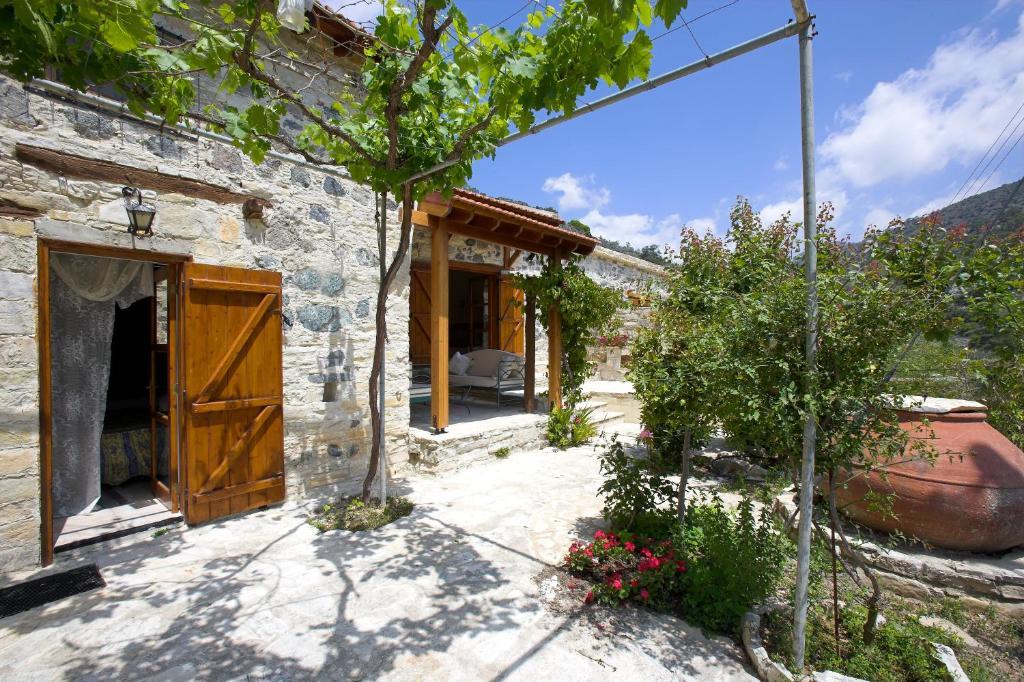 Blue Cottage Apsiou 객실 사진