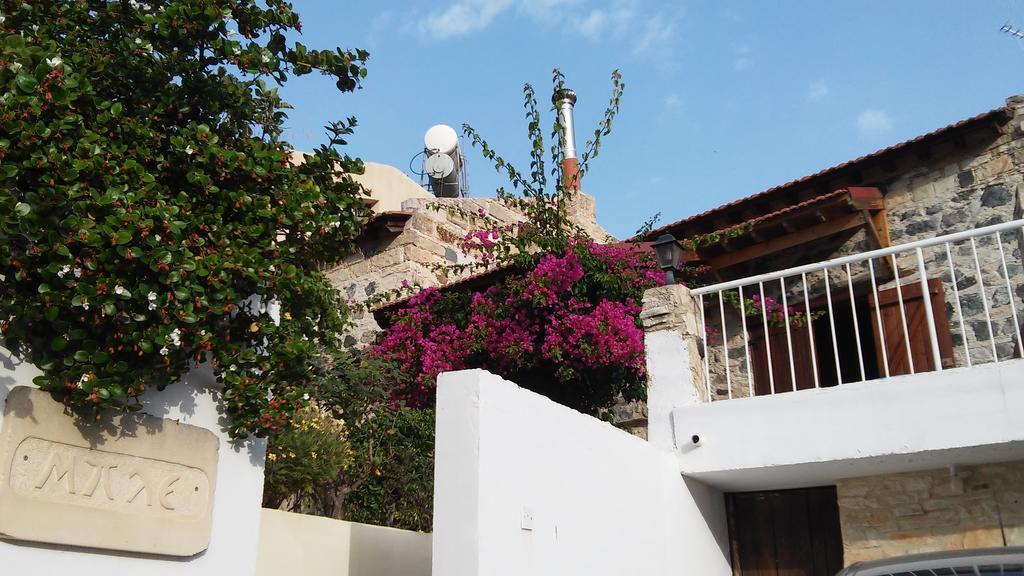 Blue Cottage Apsiou 외부 사진